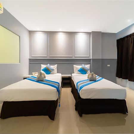Fundee Boutique Hotel Patong Exteriör bild