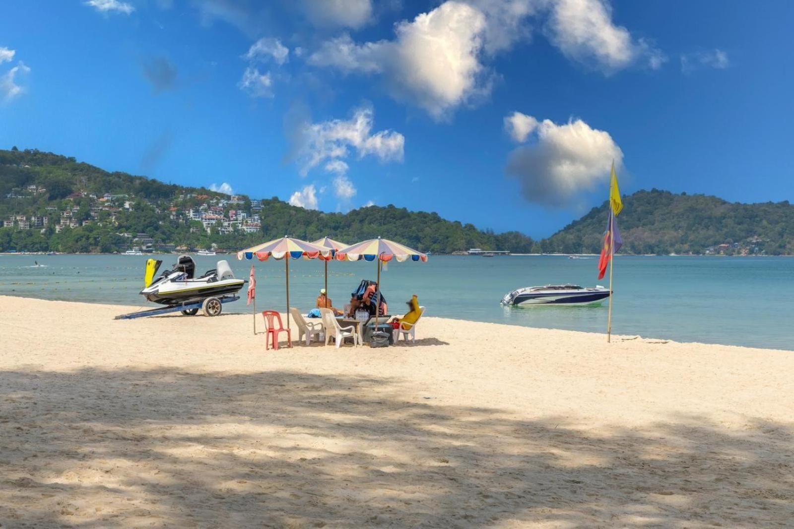 Fundee Boutique Hotel Patong Exteriör bild