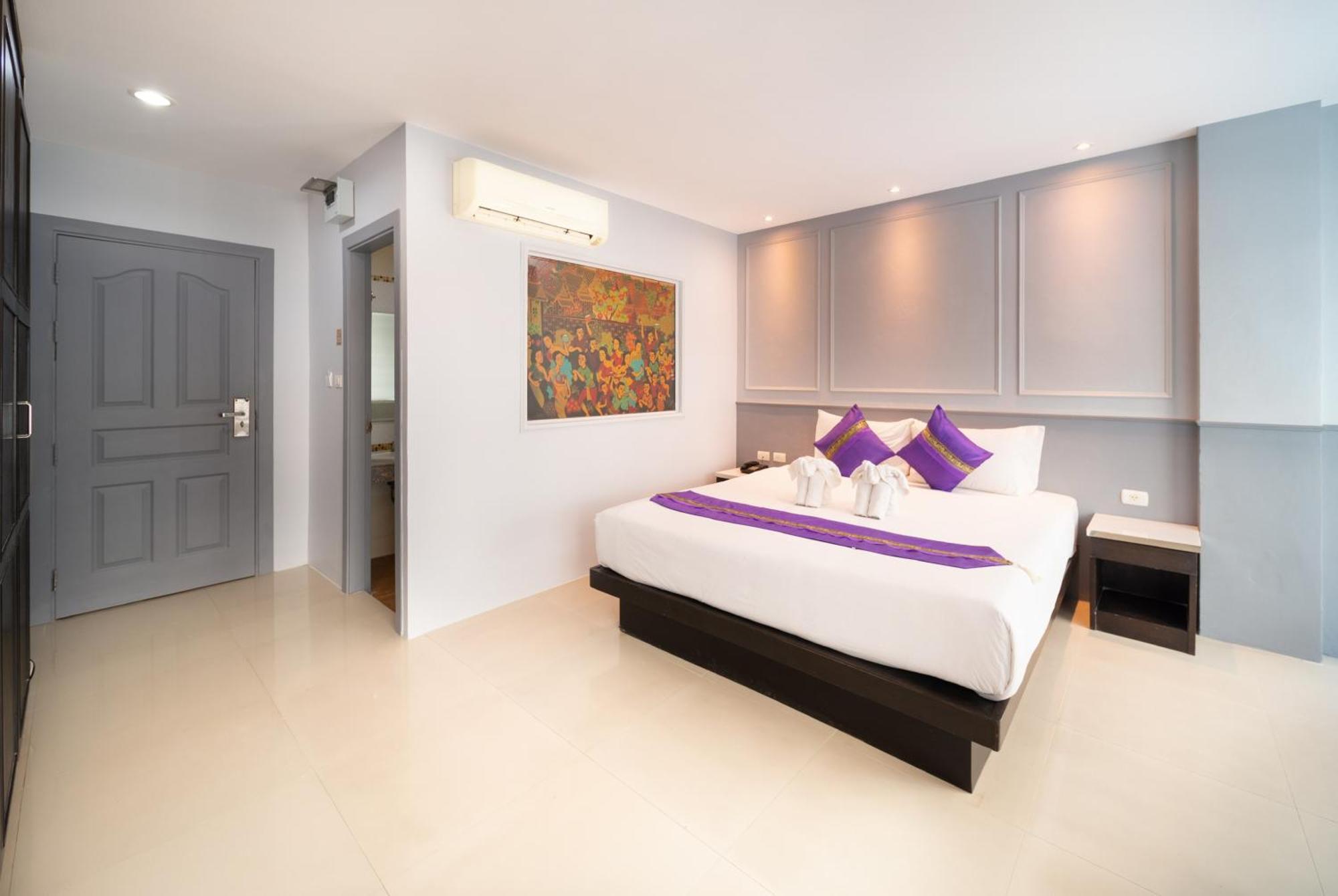Fundee Boutique Hotel Patong Exteriör bild
