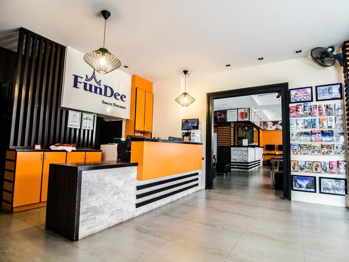 Fundee Boutique Hotel Patong Exteriör bild